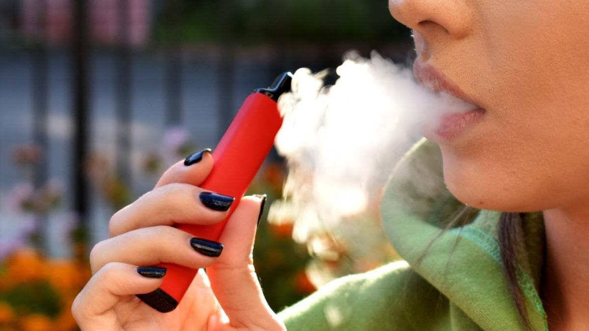 Belgjikë, nga viti 2025 ndalohet shitja e cigareve elektronike