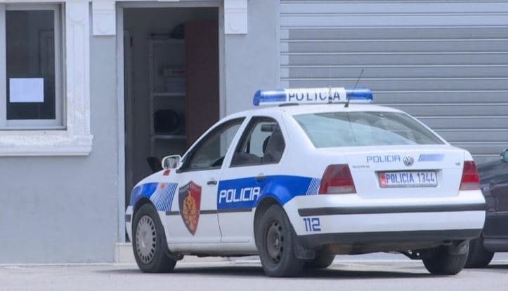 Zbulohet një “call center” i paligjshëm në Tiranë/ Pronari u kap 5 ditë më parë duke trafikuar kokainë