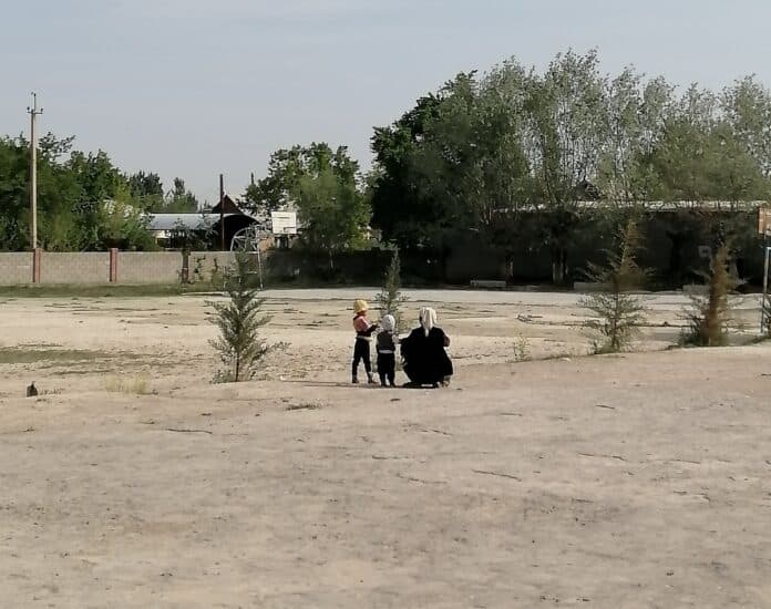 Sulmi në Moskë, shumë qytetarë nga Taxhikistani që punojnë në Rusi duan të kthehen në vendin e tyre