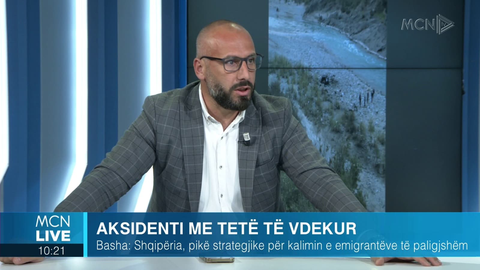 Aksidenti tragjik në Këlcyrë, Basha: Rruga e rrezikshme, përdoren shoferë “pilotë” për transportin e emigrantëve (VIDEO)