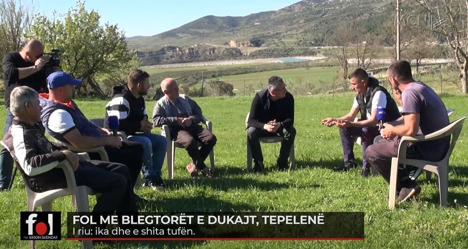 “Fol” në Dukaj të Tepelenës/ “Blegtoria po shkon drejt zhdukjes, nuk do ketë më mall bio” (VIDEO)