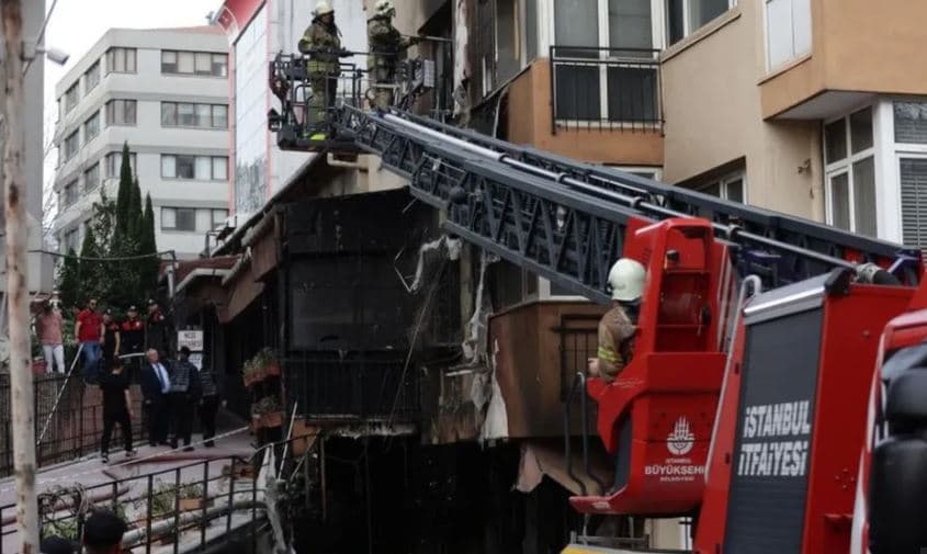 Zjarr në një klub nate në Stamboll, 29 persona humbin jetën