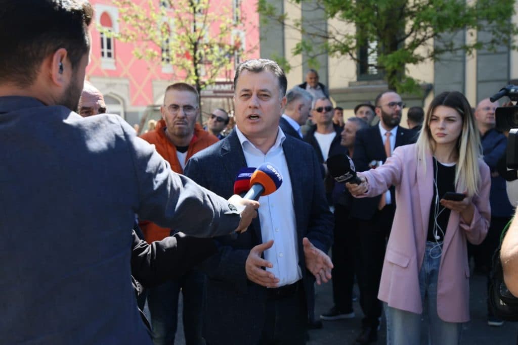 Noka: Veliaj kreu i inceneratorit të Tiranës dhe i organizatës kriminale "5D"