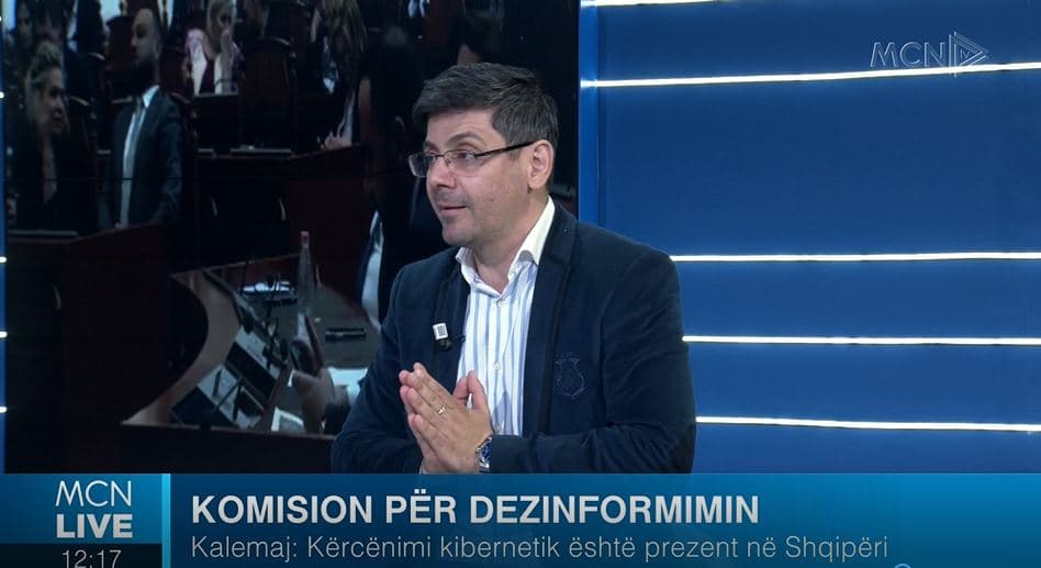 Kalemaj: Dezinformimi, çështje që duhet të trajtohet me seriozitet. Janë mbi 800 portale në Shqipëri!