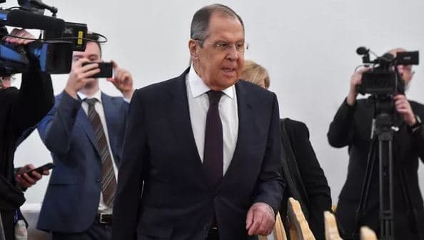 Marrëdhëniet Moskë-Pekin/ Lavrov viziton Kinën