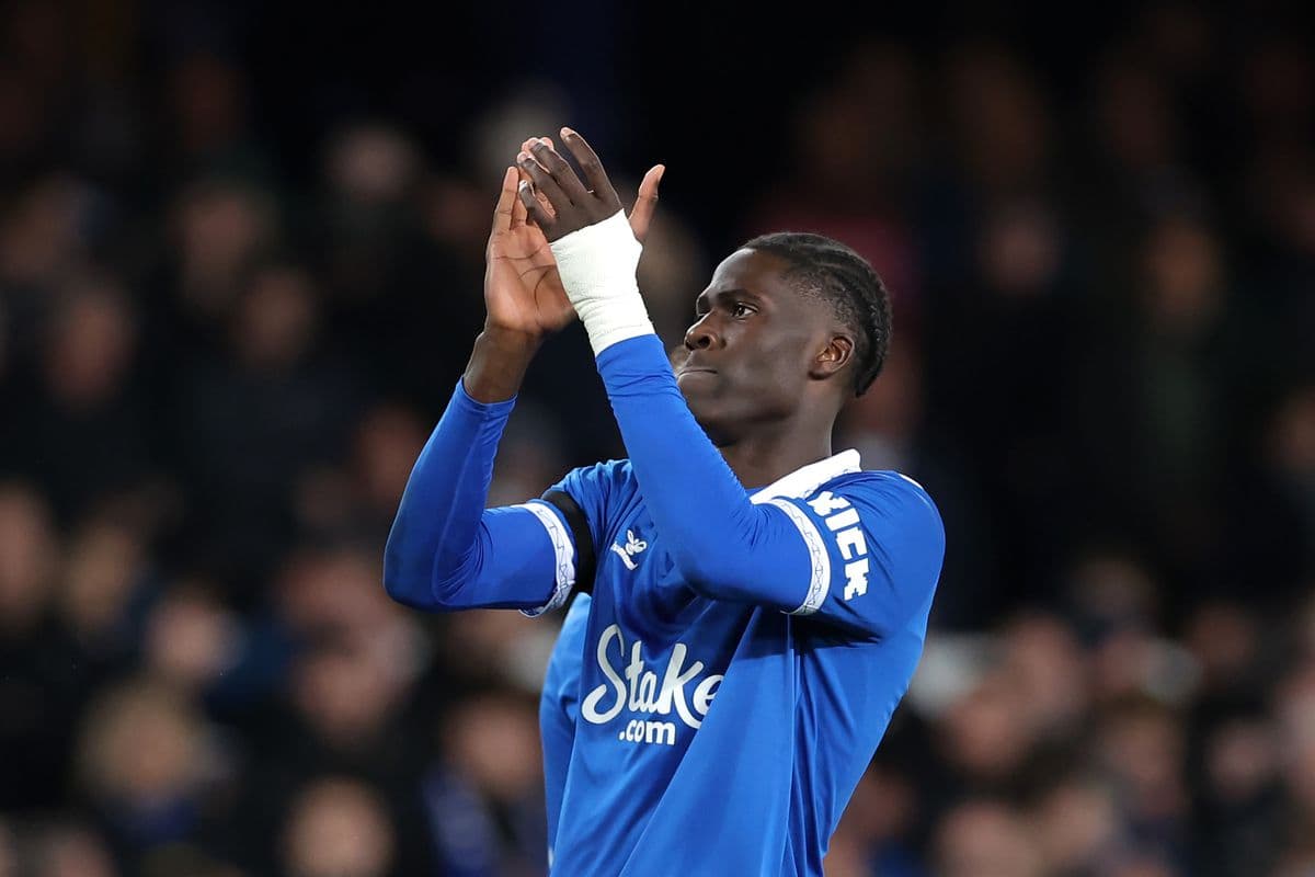 Bayern Munchen, sfidë Barcelonës për Amadou Onana