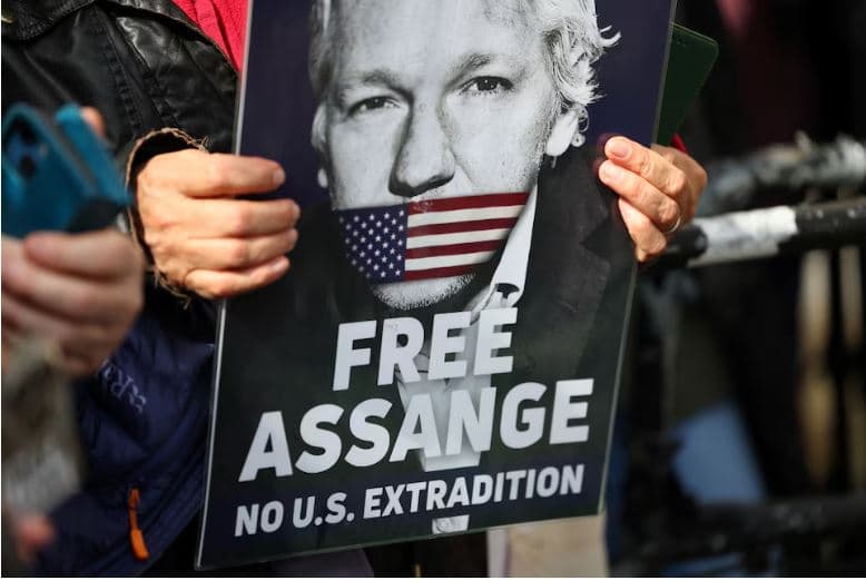 Biden thotë se po shqyrton kërkesën e Australisë për të hequr ndjekjen penale të Assange 