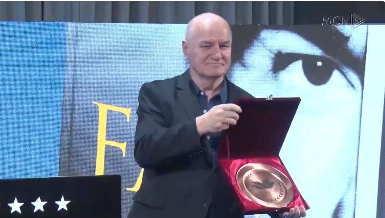Vepra e Ilir Ikonomit vlerësohet më e mira/ ‘Fan Noli-Apostulli” fiton çmimin „Lumo Skëndo” (VIDEO)