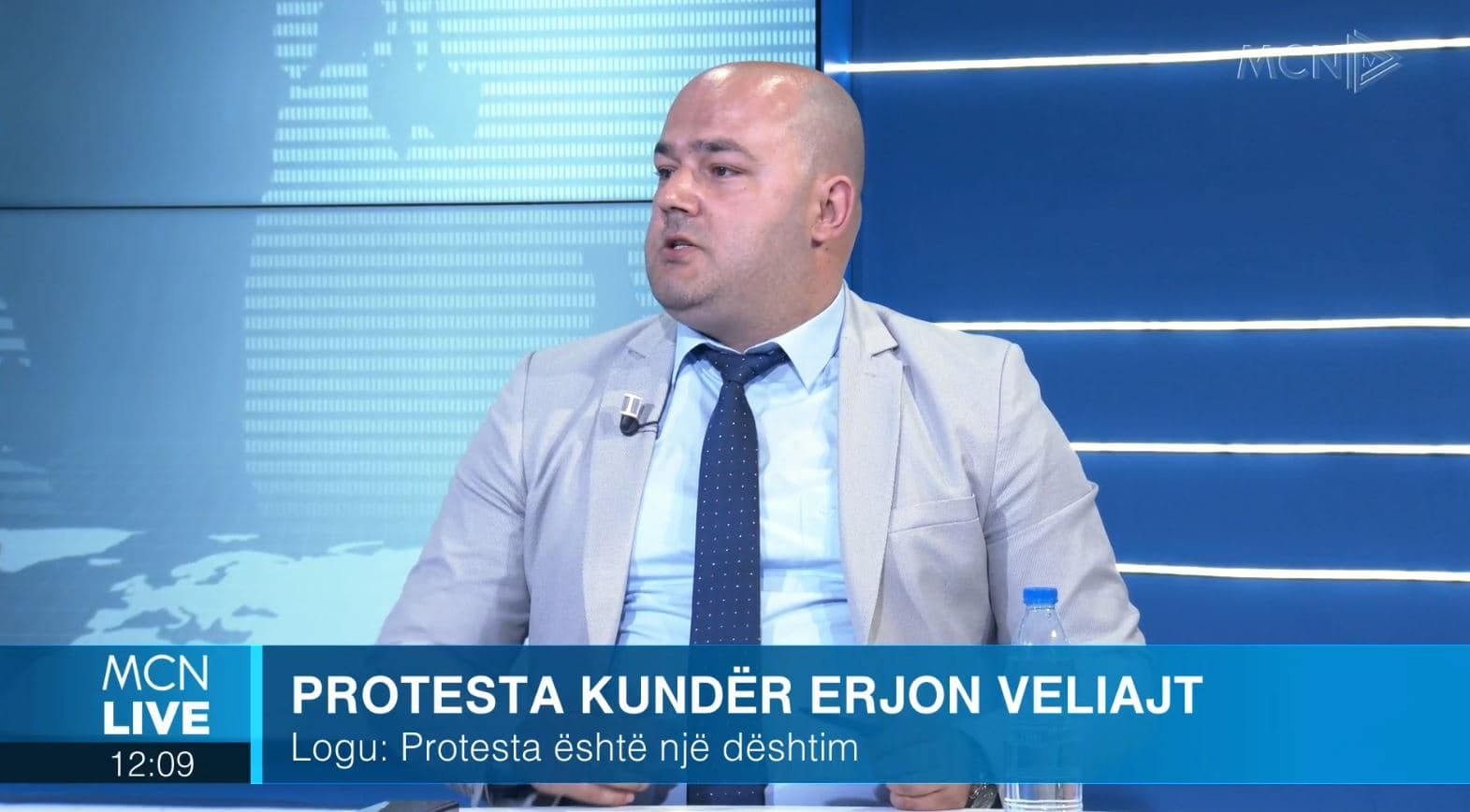 Protesta kundër Veliajt, Logu: Tërësisht partiake, Rithemelimi kërkon të marrë flamurin e opozitarizmit (VIDEO)