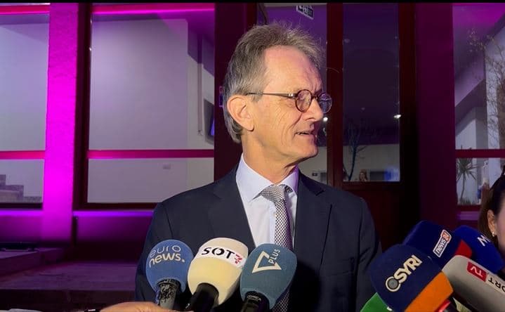 Ambasadori holandez: E ardhmja e Shqipërisë në BE kërkon ende punë, realizoni reformën zgjedhore