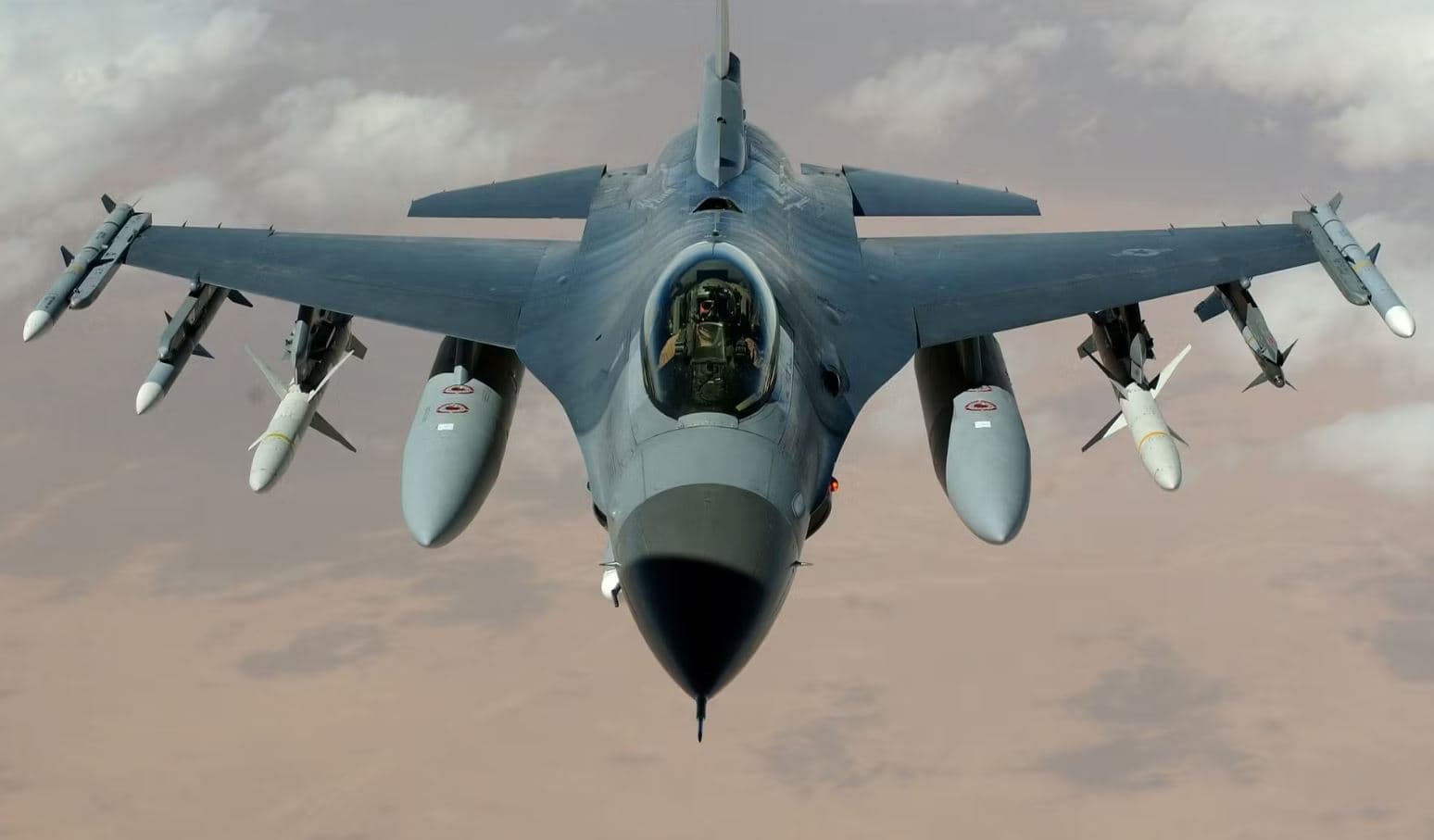 Norvegjia i bashkohet 'koalicionit ndërkombëtar' për të furnizuar Ukrainën me F-16