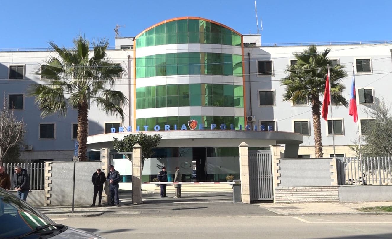  Morën nipin 3 vjeç dhe nuk e kthyen te nëna/ Arrestohet gjyshi në Durrës. Në kërkim gjyshja me të miturin