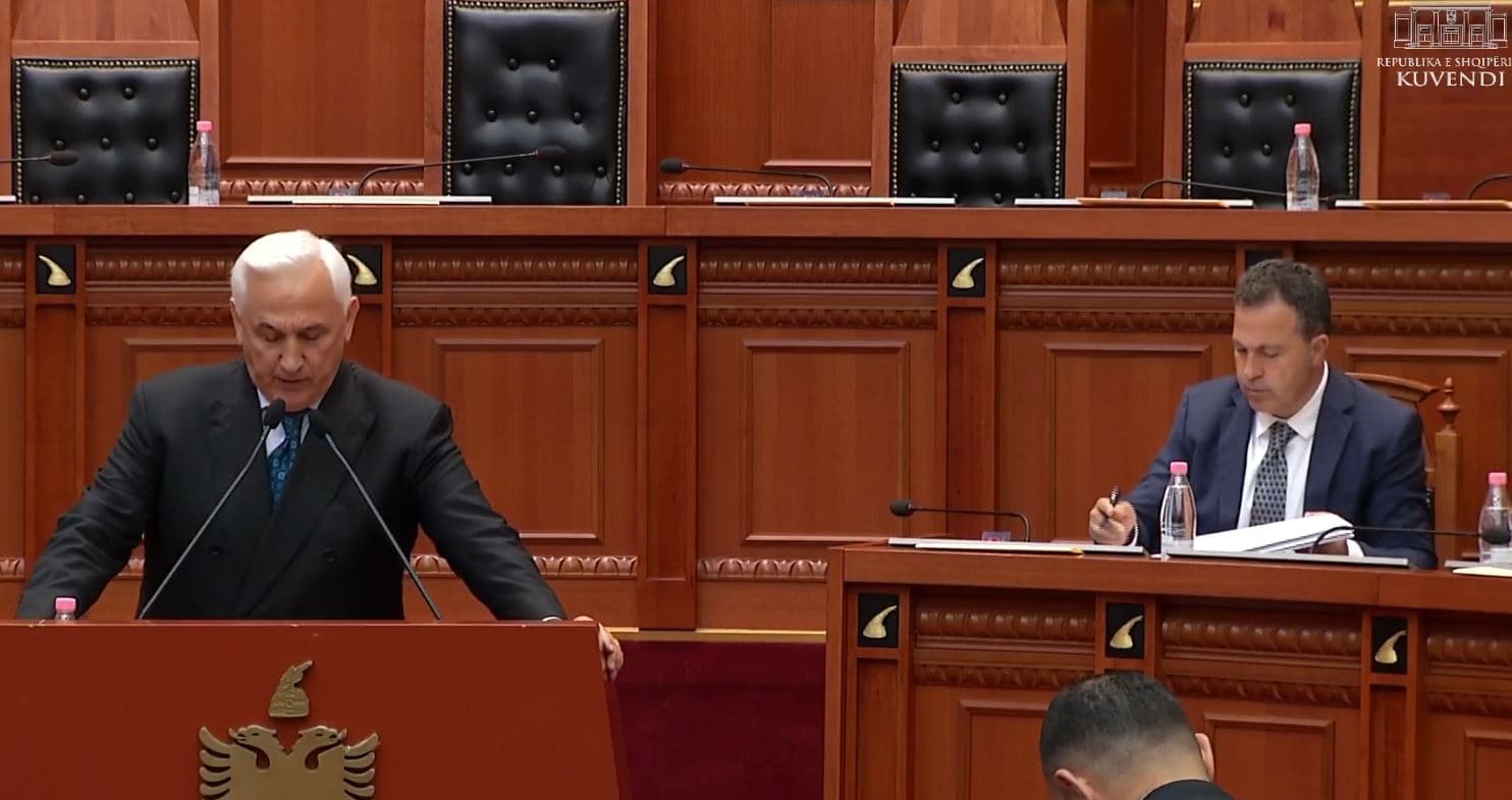 Peleshi: Rijetësimi i industrisë ushtarake, synim strategjik. Bashkëpunim me aktorë ndërkombëtarë 