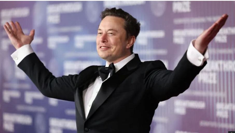 “Tesla” tenton sërish që ta paguajë Elon Musk 56 miliardë dollarë