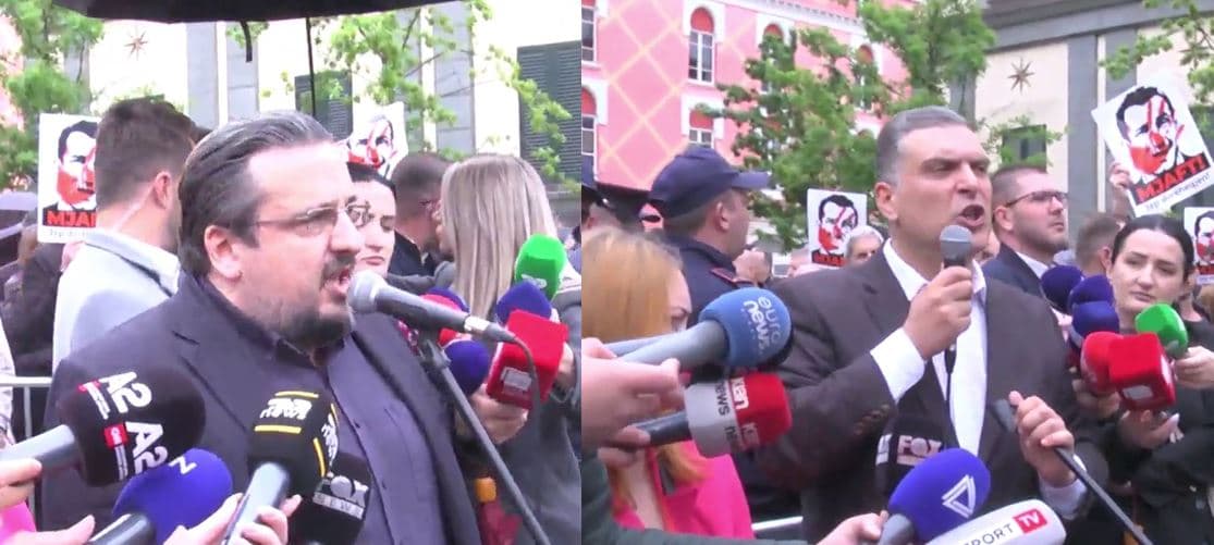 Protesta e tretë kundër aferës "5D"/  Teliti: Të rezistojmë deri në dorëheqjen e kësaj klike. Blushi: Koha që populli të arrestojë të korruptuarit