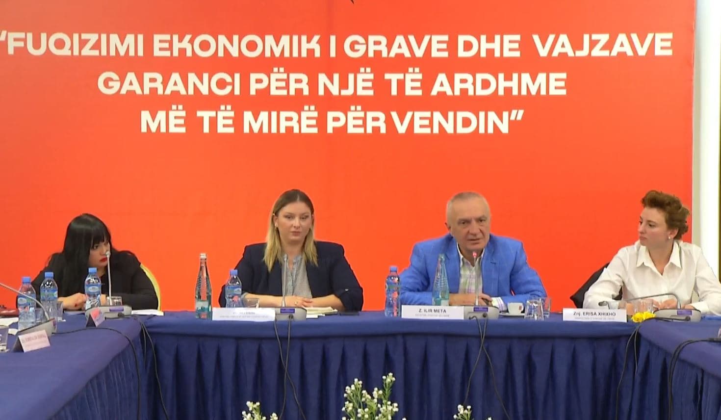 Meta: S’ka të më të rrezikshme se gratë që janë xheloze për gratë
