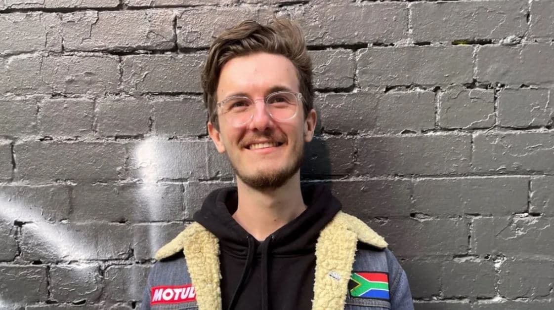  Njihuni me “Robin Hood”-in nga Melburni, TikToker-i që sfidoi pronarët australianë të shtëpive