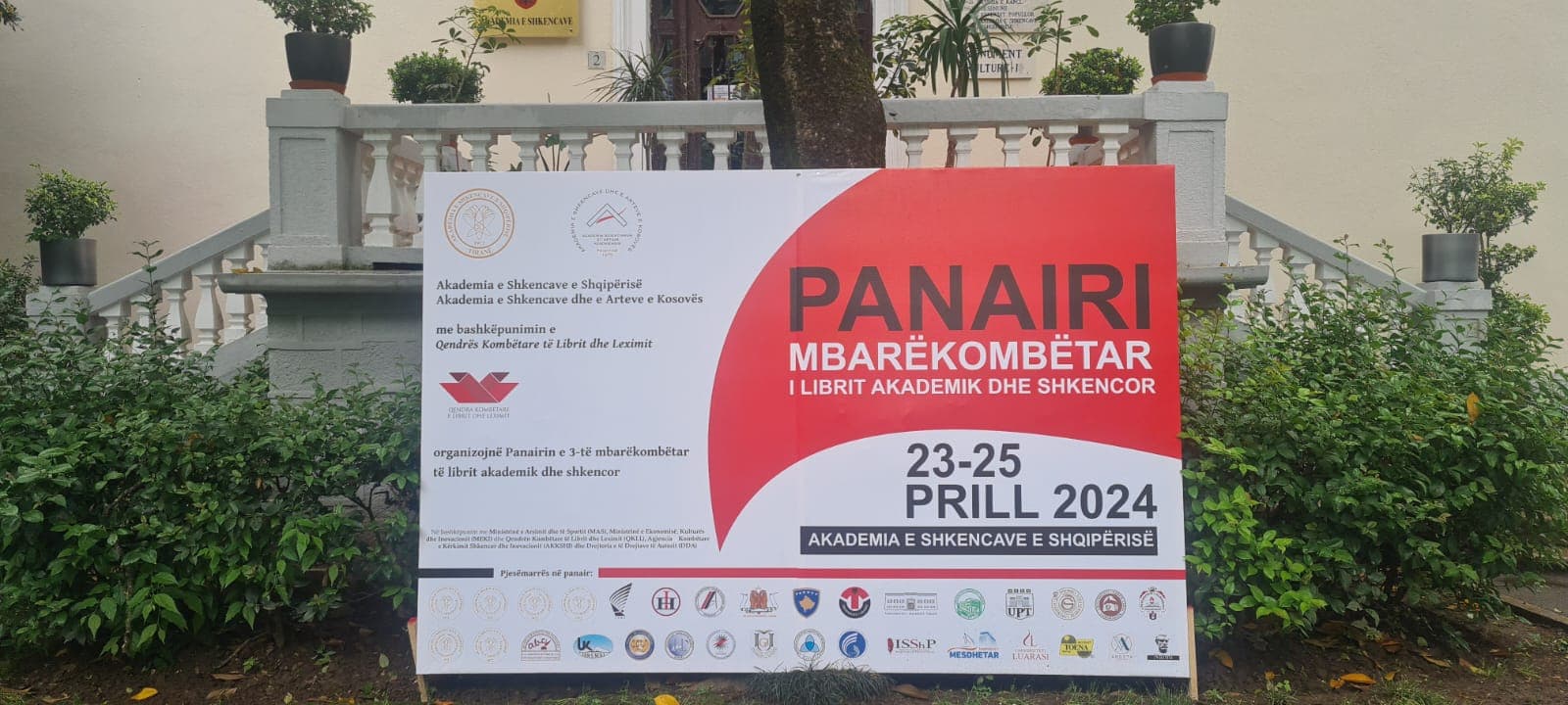 23-25 prill/ Çelet Panairi Mbarëkombëtar i librit akademik e shkencor