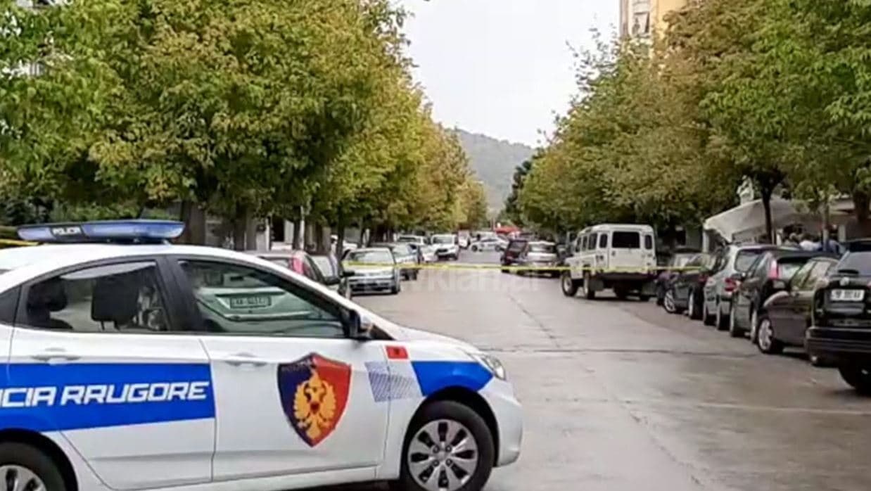 Morën ryshfet për një ndërtim pa leje, shpallen në kërkim kryeinspektori e inspektori i IMT-së në Elbasan