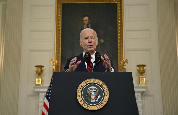 Biden firmos paketën e ndihmës për Ukrainën: Dërgimi i armëve fillon në orët e ardhshme