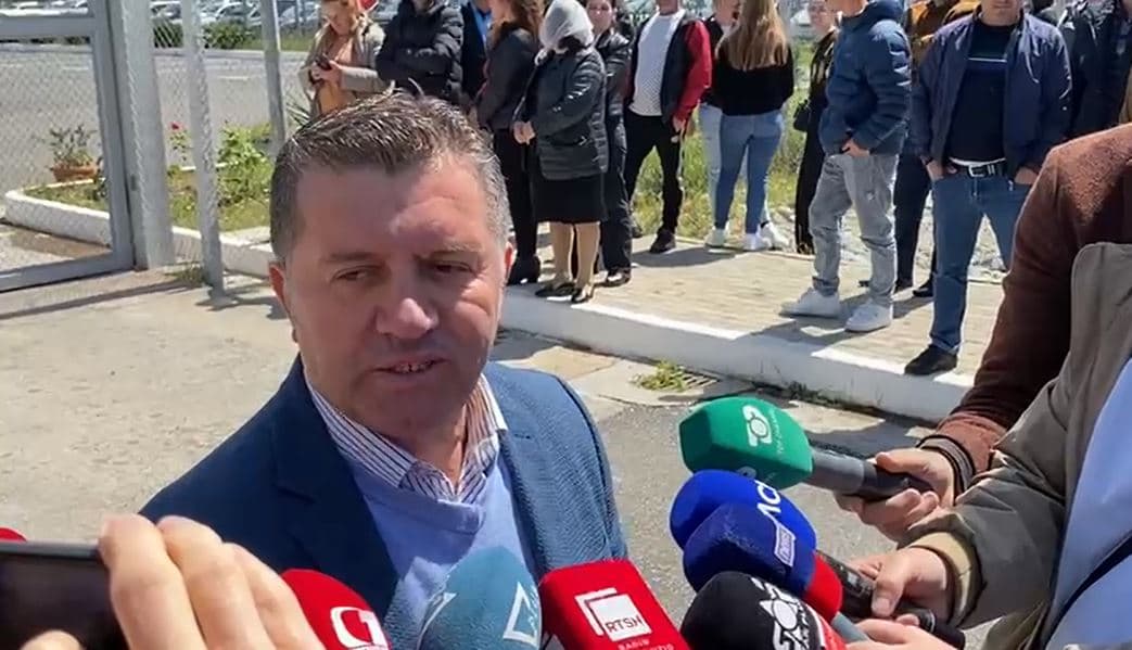 Lirohet nga burgu ish-kryetari i bashkisë Lezhë Fran Frrokaj