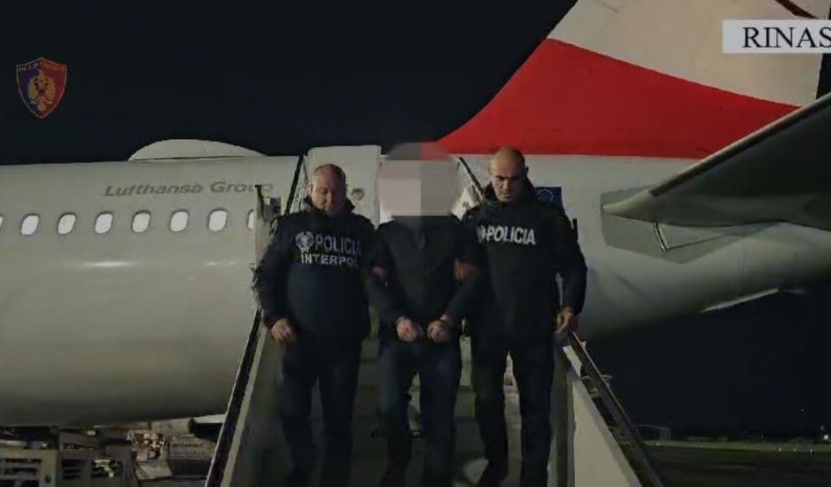 Në kërkim ndërkombëtar, ekstradohen 6 persona/ Mes tyre të dënuar për vrasje e drogë 
