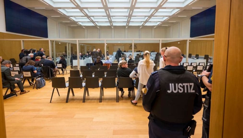 Komplot për të rrëzuar qeverinë gjermane, 9 të akuzuarit dalin në gjyq 