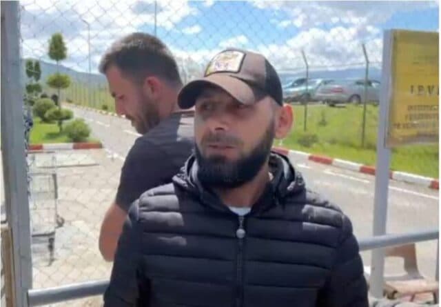 Vodhi në të njëjtën ditë që u lirua nga amnistia, gjykata e rikthen sërish në qeli