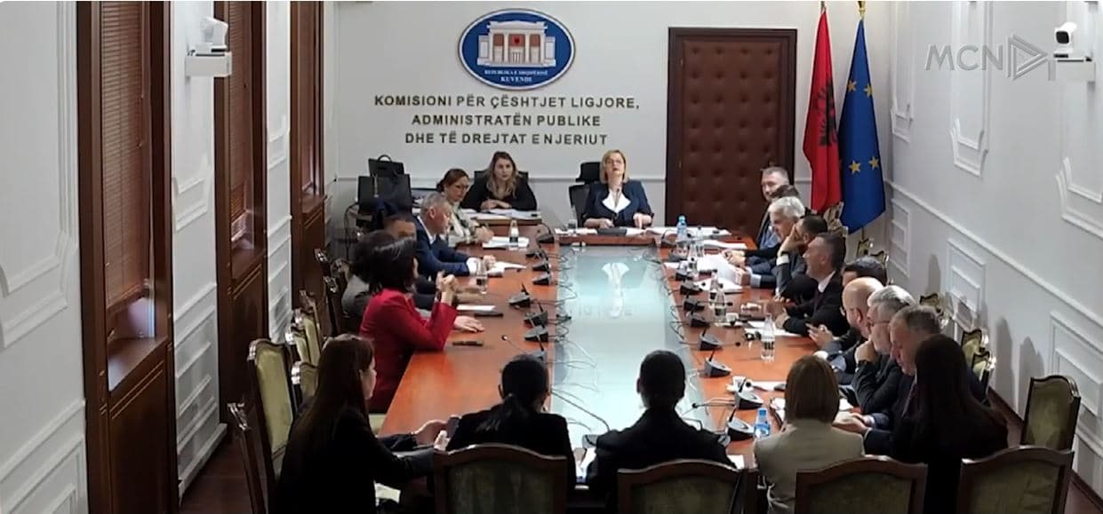“Patronazhistë në listën e magjistraturës”. Debate te Ligjet, Bardhi akuza ndaj Partisë Socialiste