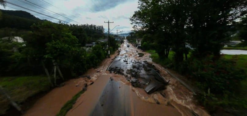 Shira dhe përmbytje, 8 të vdekur dhe 21 të zhdukur në Brazil