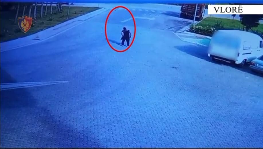 Vjedh fugonin, kapet i dehur në timon dhe pa leje drejtimi 