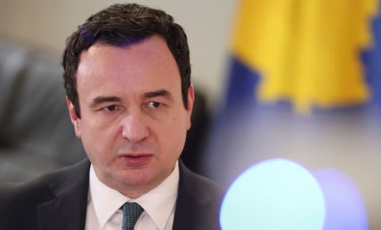 Opozita akuzon Kurtin për dinarin