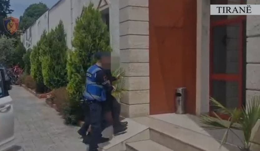 I dënuar për mashtrim kompjuterik, kapet në Tiranë