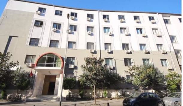 Banesa dhe toka, Prokuroria e Durrësit sekuestron pronat e të dënuarit për trafik droge në Itali dhe Shqipëri