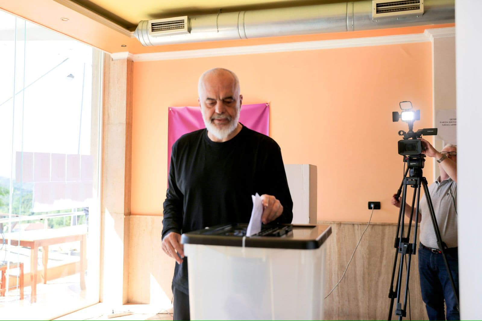 Rama voton për delegatët e Kongresit të Ri të Partisë Socialiste
