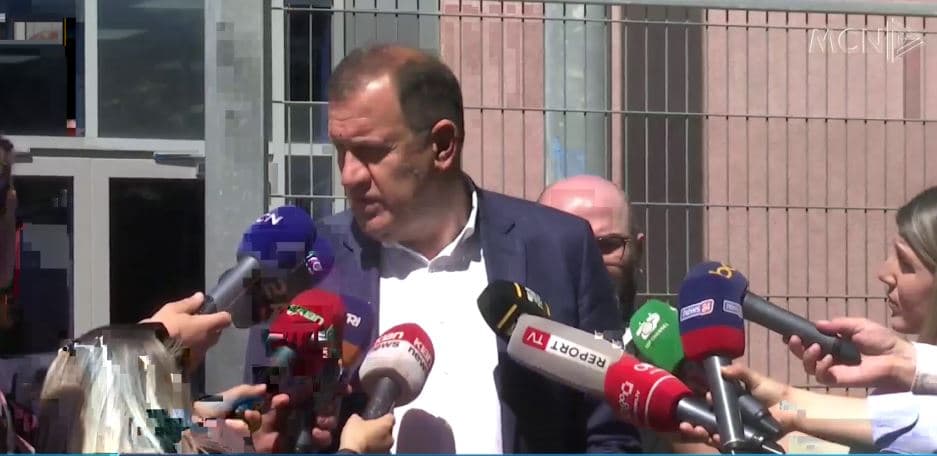 "Sterilizimi"/ Shtyhet seanca ndaj Beqajt, mbrojtja kërkon kohë në gjykatë për t’u njohur me aktet (VIDEO)