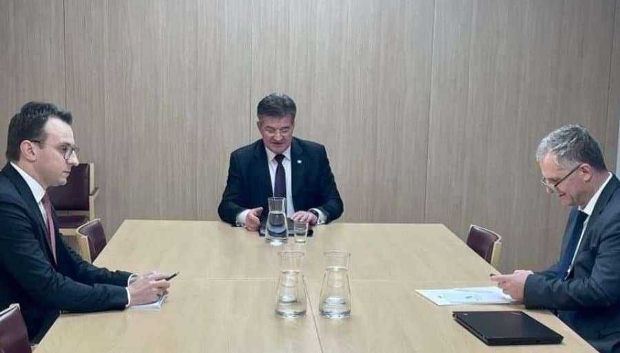 Dialogu për dinarin në Bruksel/ Lajçak: I sigurt se mund të arrihet marrëveshja