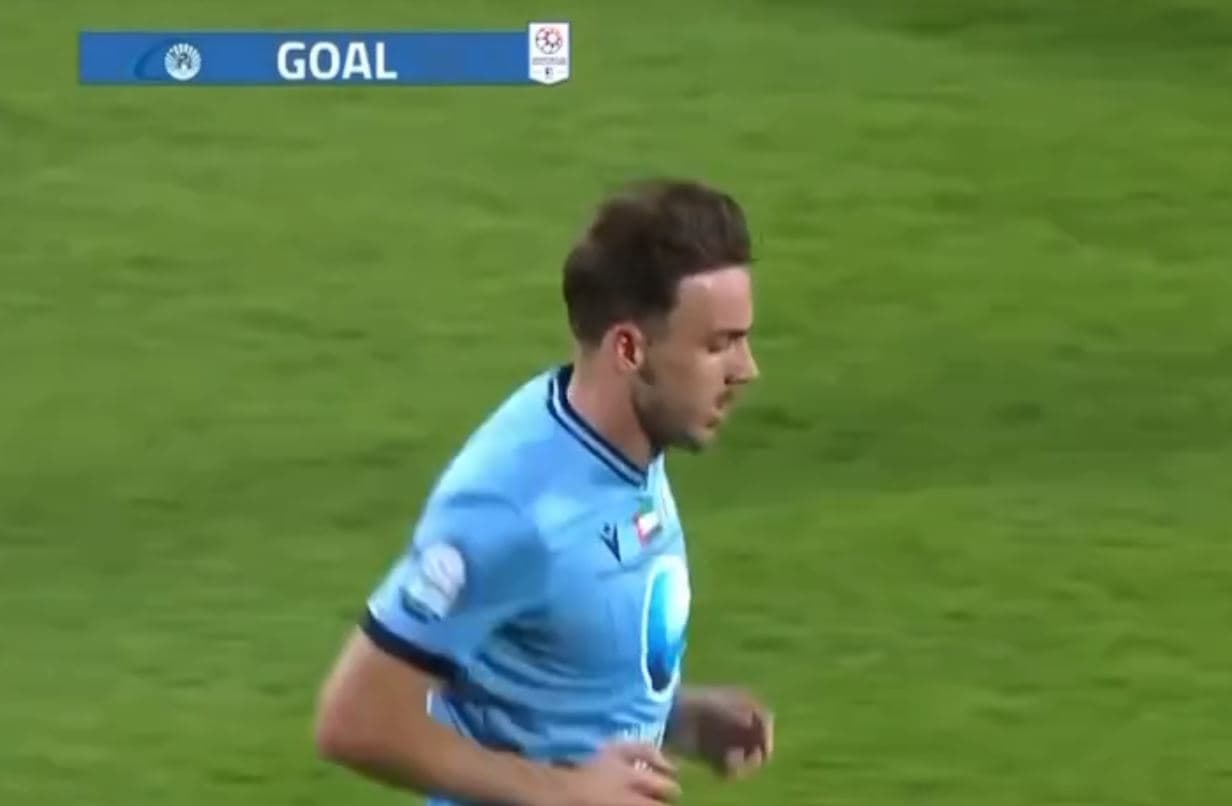 Seferi rikthehet te goli, shënon në barazimin spektakolar (VIDEO)