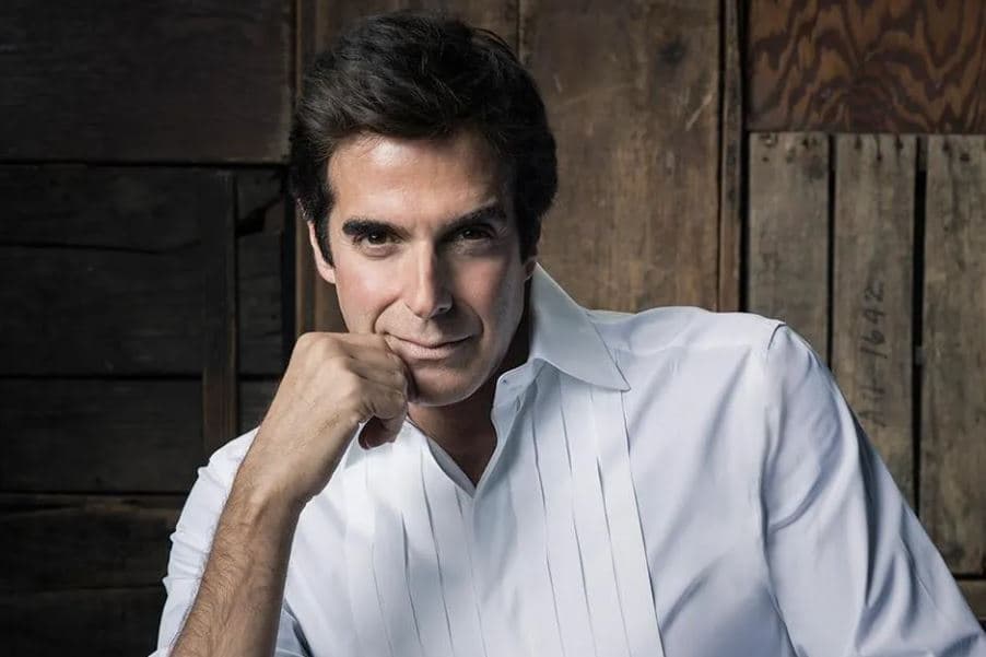 Magjistari David Copperfield akuzohet për ngacmim seksual nga 16 gra 