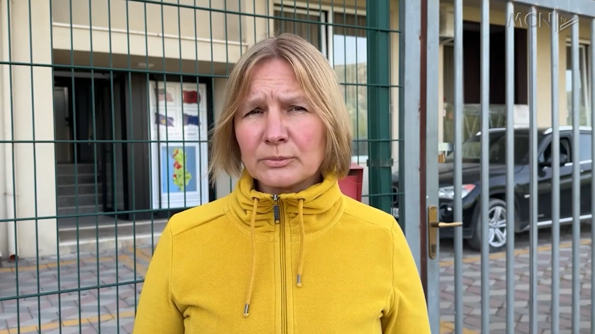 Ikën për t’i shpëtuar luftës/ Historia e dy familjeve nga Ukraina të vendosura në Shëngjin (VIDEO)