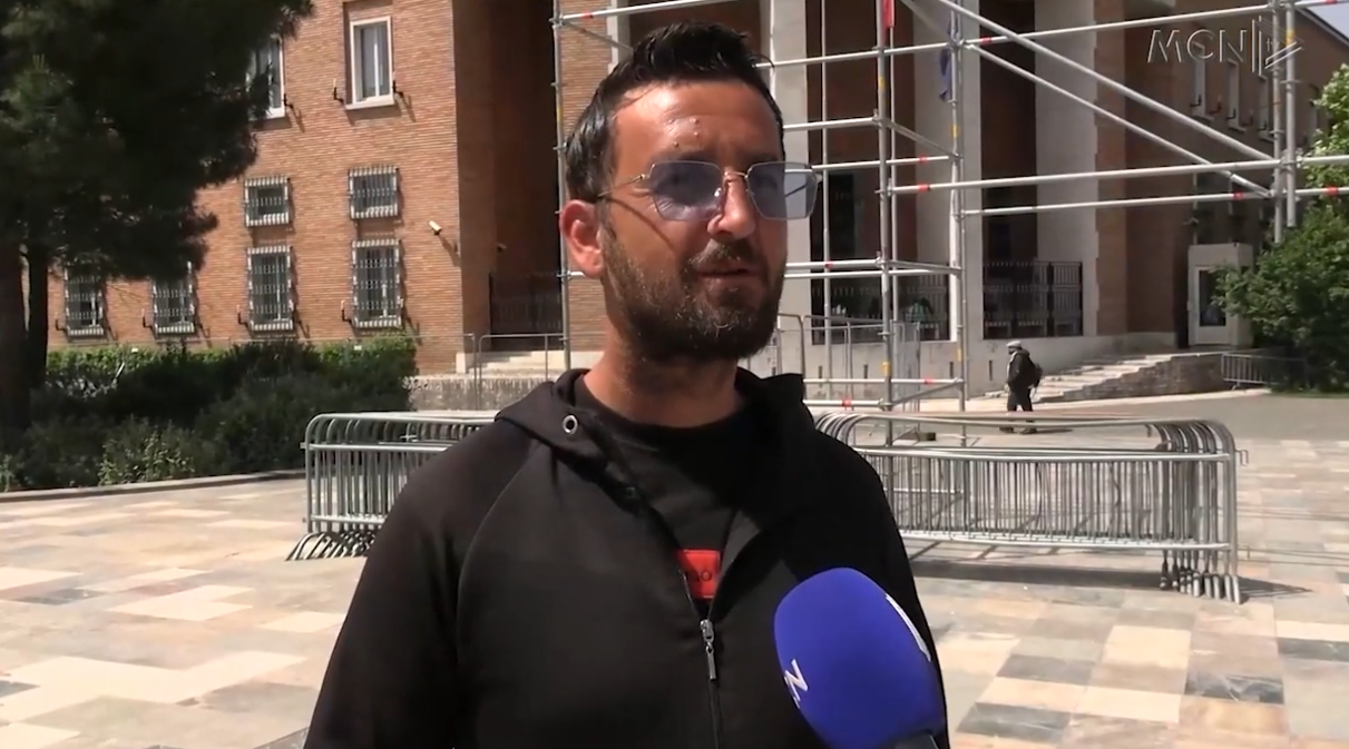 “Larg” punës në shtet/ Bien aplikimet, frikë nga keqpërdorimi i firmës (VIDEO)