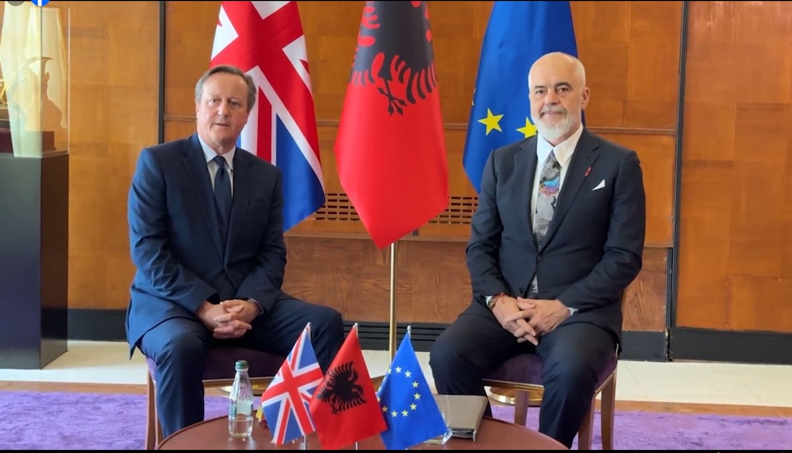  Rama pret sekretarin e Jashtëm britanik Cameron: Mik i çmuar i Ballkanit Perëndimor dhe i Shqipërisë