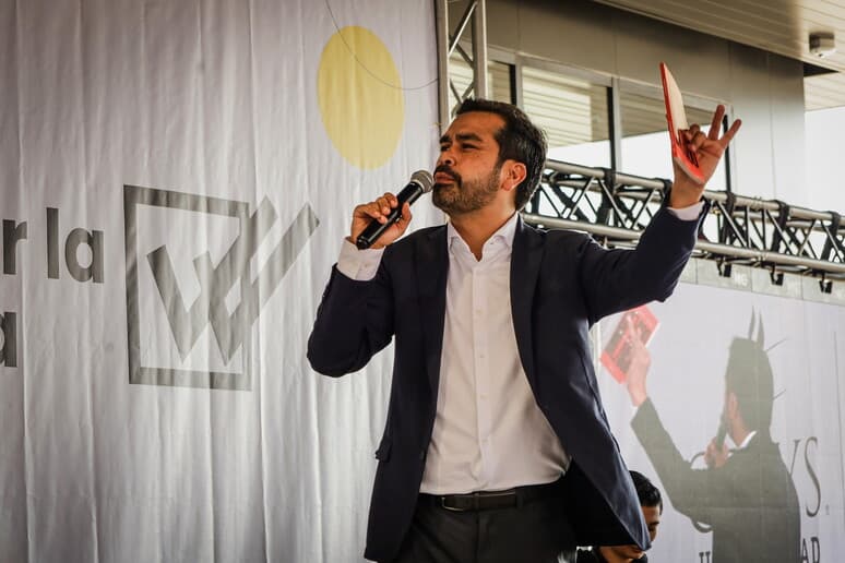 Shembet tenda e takimit të kandidatit për president, 4 të vdekur në Meksikë