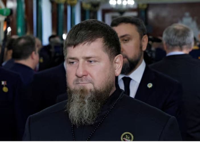 Lideri çeçen takohet me Putinin, ofron më shumë trupa për Ukrainën