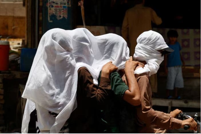 Valë ekstreme të nxehti në Pakistan, temperaturat shkojnë 52 gradë