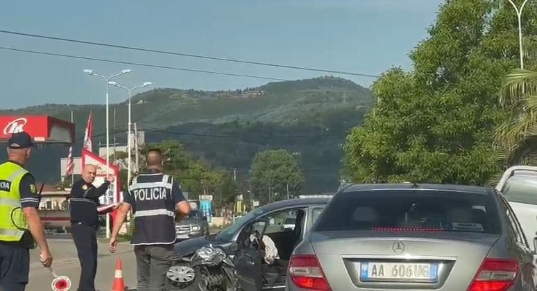 Aksident në Elbasan, dy të plagosur