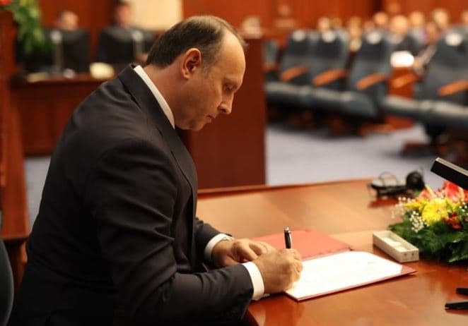 Afrim Gashi zgjidhet kryetar i Kuvendit të RMV-së