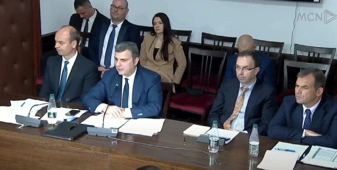 “Ekonomia informale ndikon në kursin e kembimit” (VIDEO)
