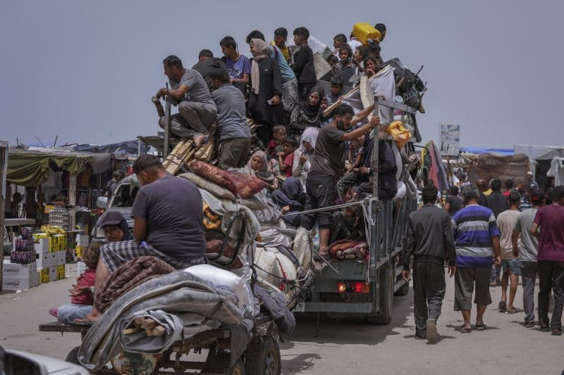 Lufta në Gaza, OKB: Mbi 900,000 njerëz janë zhvendosur nga Rafah