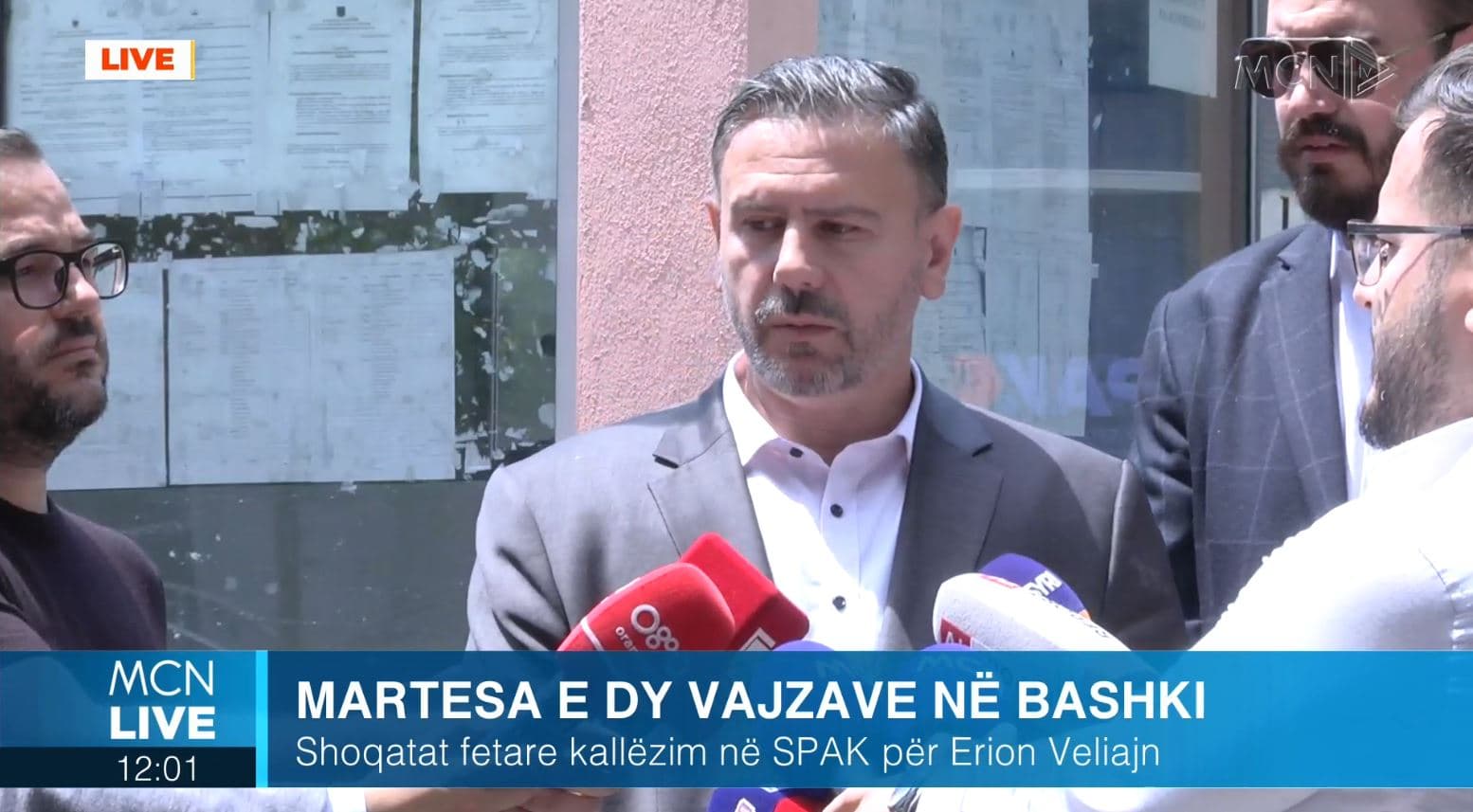 Kallëzim në SPAK ndaj Erion Veliajt për lejimin e martesës gay në tarracën e Bashkisë së Tiranës  